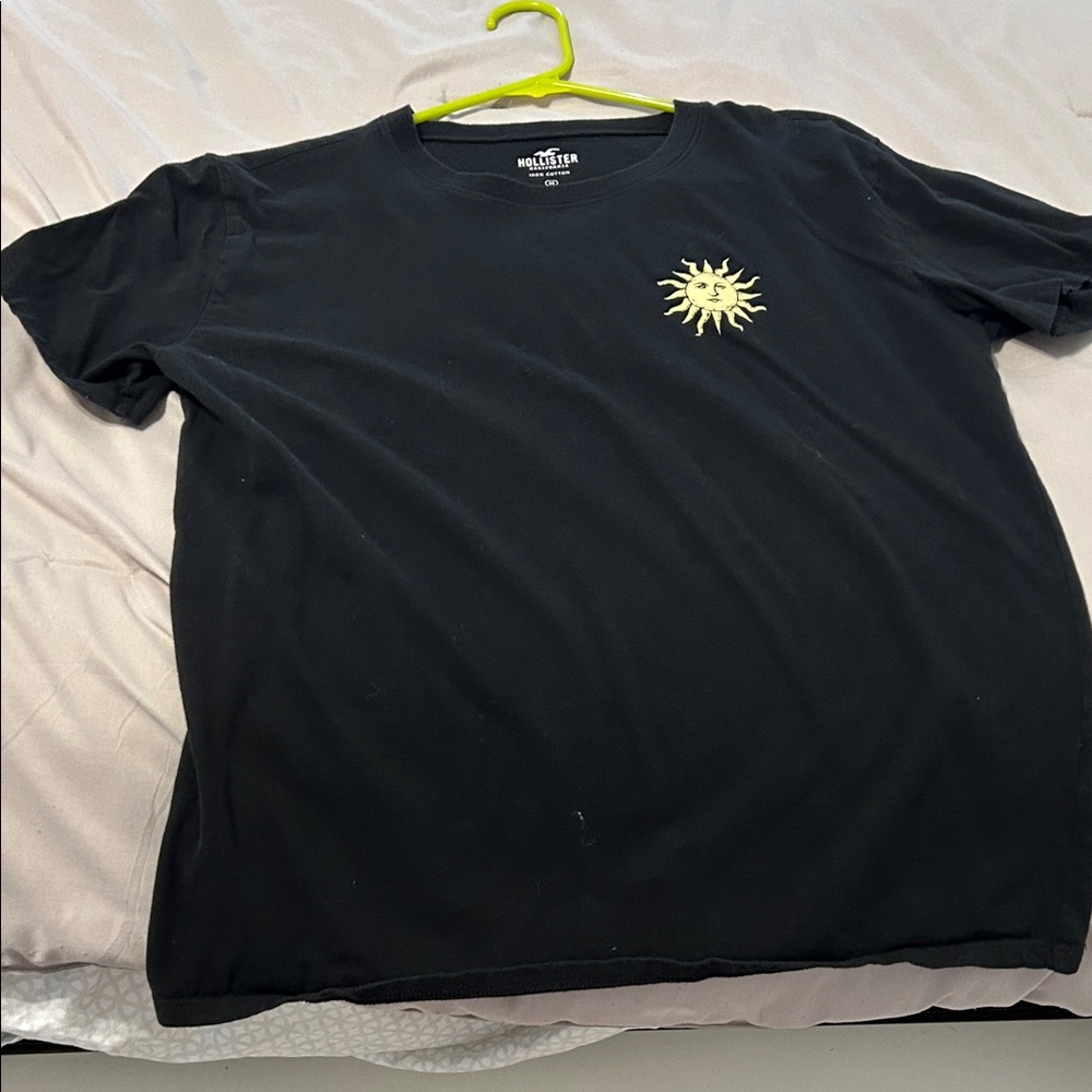 Black Hollister T shirt